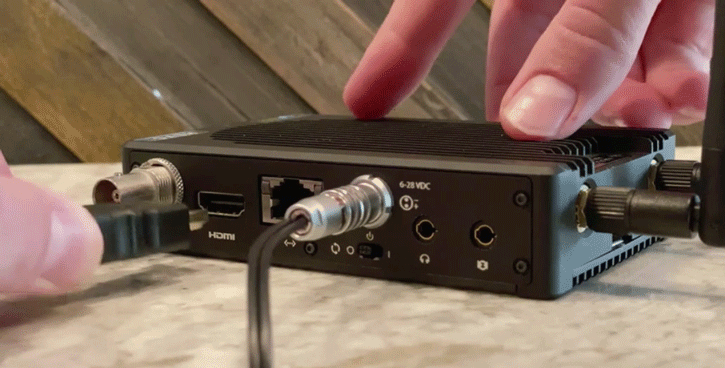 1.6-Connect-HDMI.gif